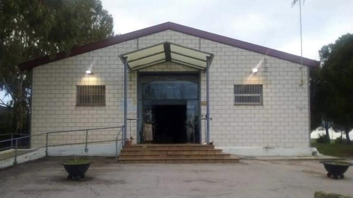 Exterior de la cafetería de Agricultura en Cáceres.
