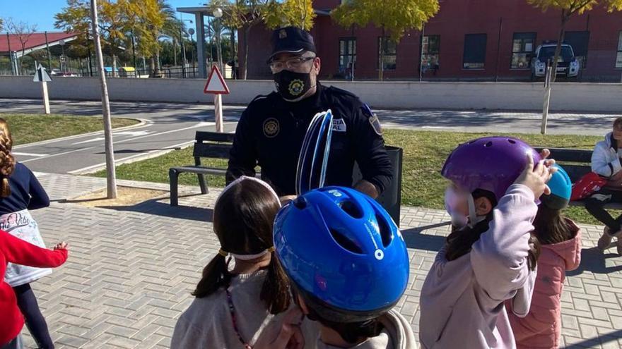 Los escolares campelleros aprenden seguridad vial en el Parque Infantil de Tráfico