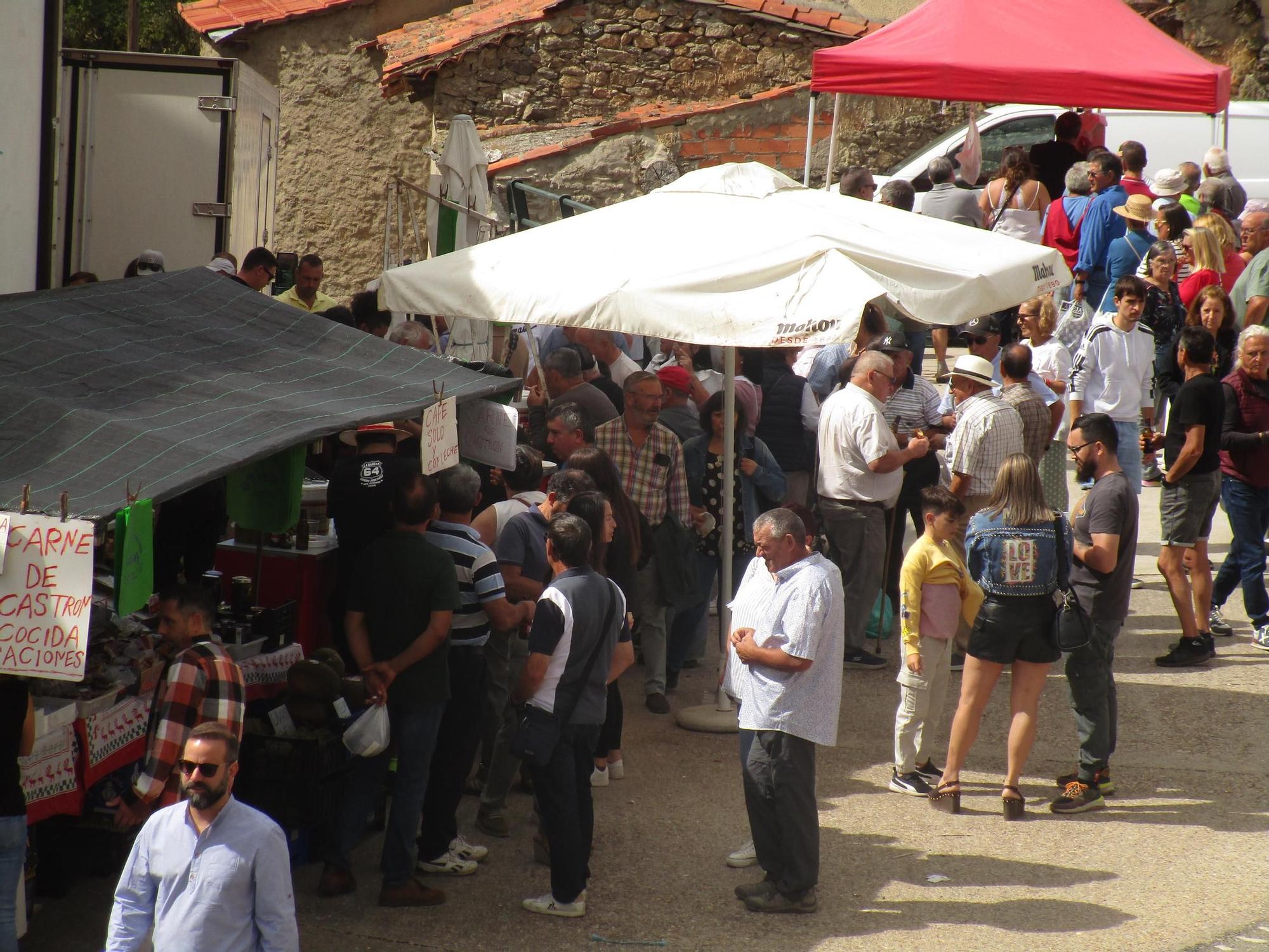 La Carballeda se rinde ante su señora