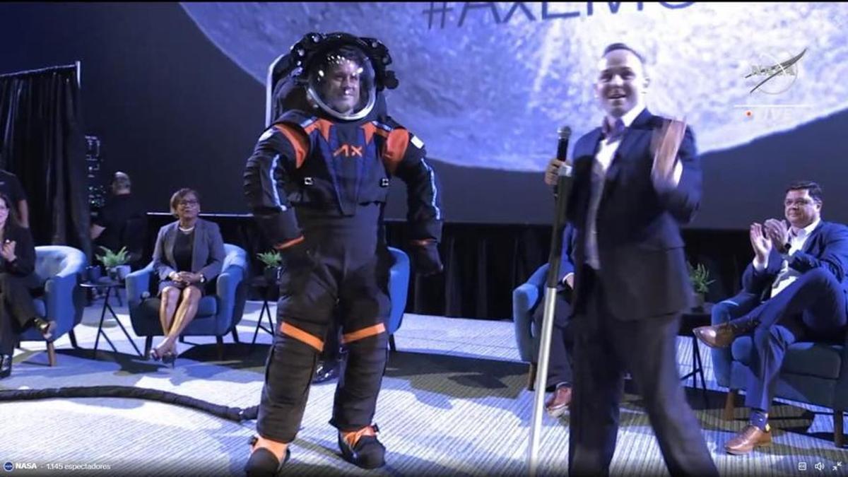 Presentació dels nous vestits espacials de NASA i Axiom per a la missió Artemis