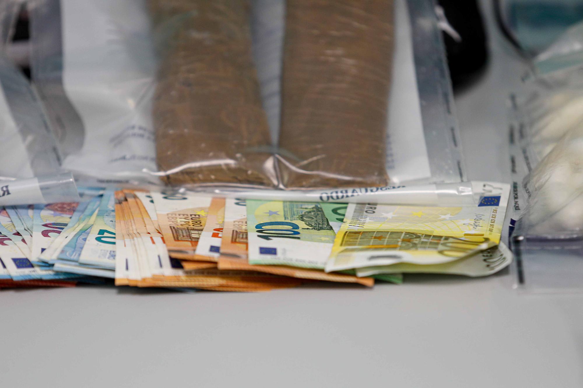 La Guardia Civil intercepta 16 kilos de cocaína en Ibiza en dos incautaciones