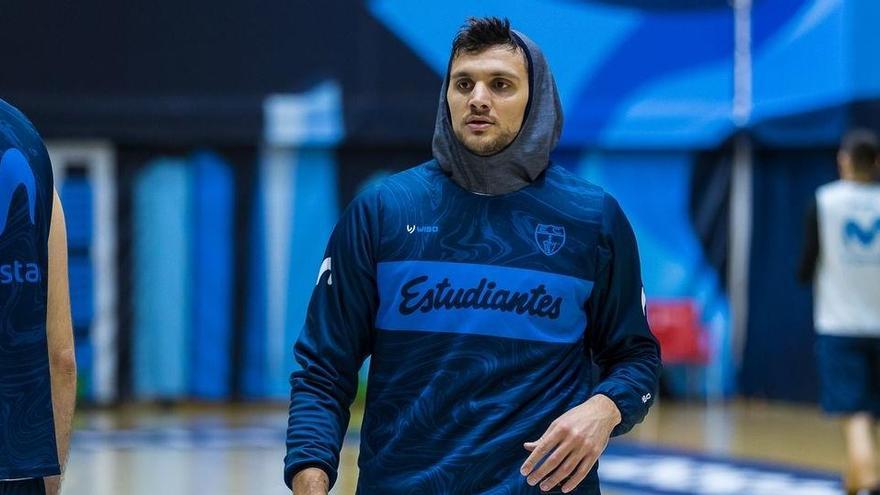 Alessandro Gentile, en un entrenamiento del Estudiantes de esta semana.