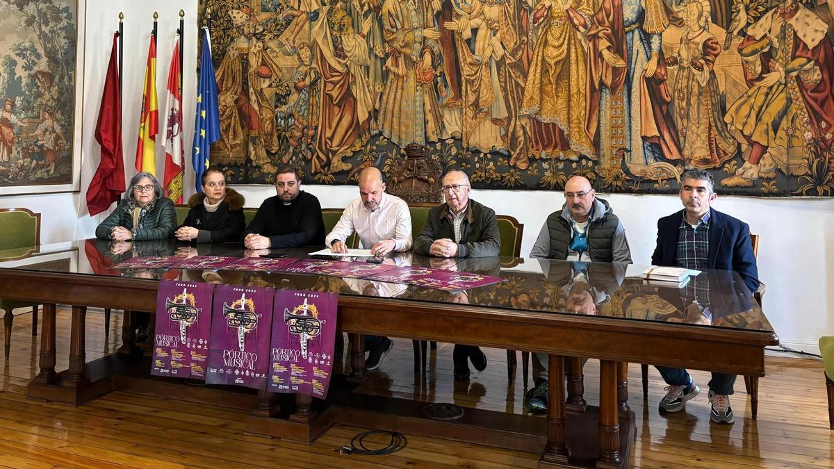 El grupo "Accademia" estrena en Toro su proyecto musical "Per Crucem ad Paradisum"