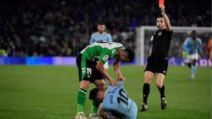 Betis - Celta | La tarjeta roja a Luiz Felipe