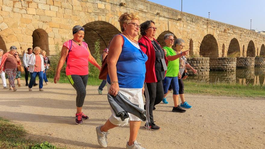 Deporte, cultura y diversión para los mayores de Mérida