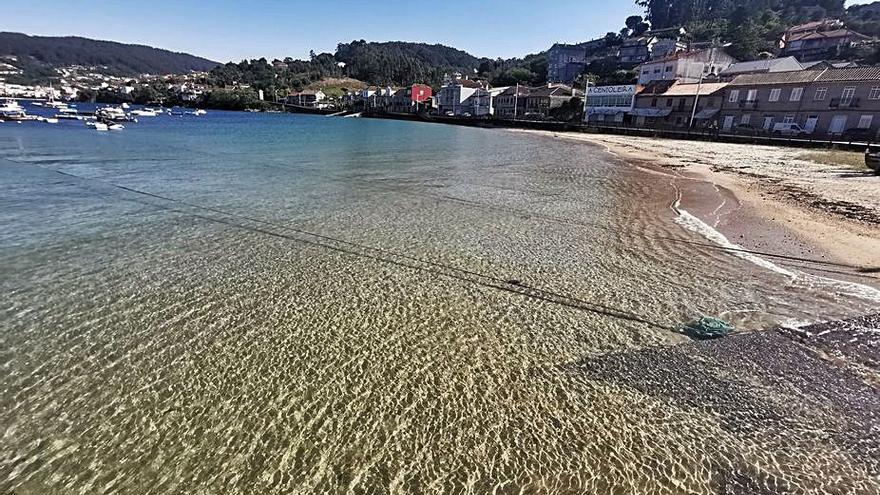 Una vista de la Praia de Beluso, en Bueu.   | // GONZALO NÚÑEZ