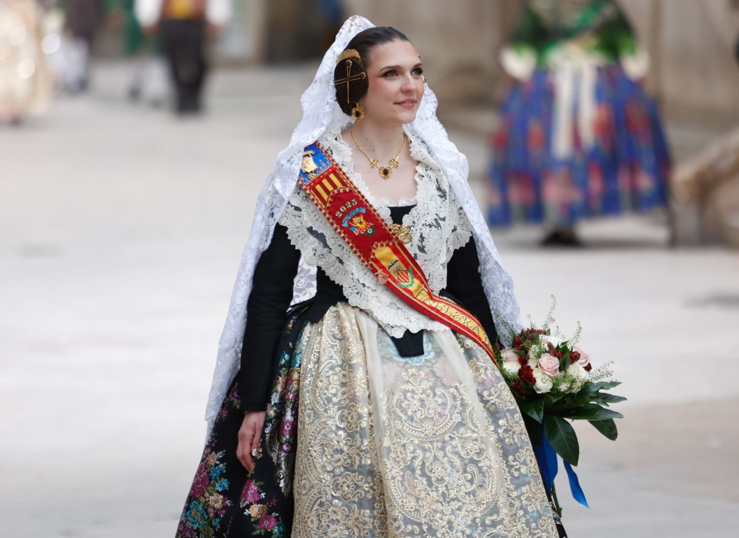 Falleras Mayores en la Ofrenda 2025. Día 17 (1/4)
