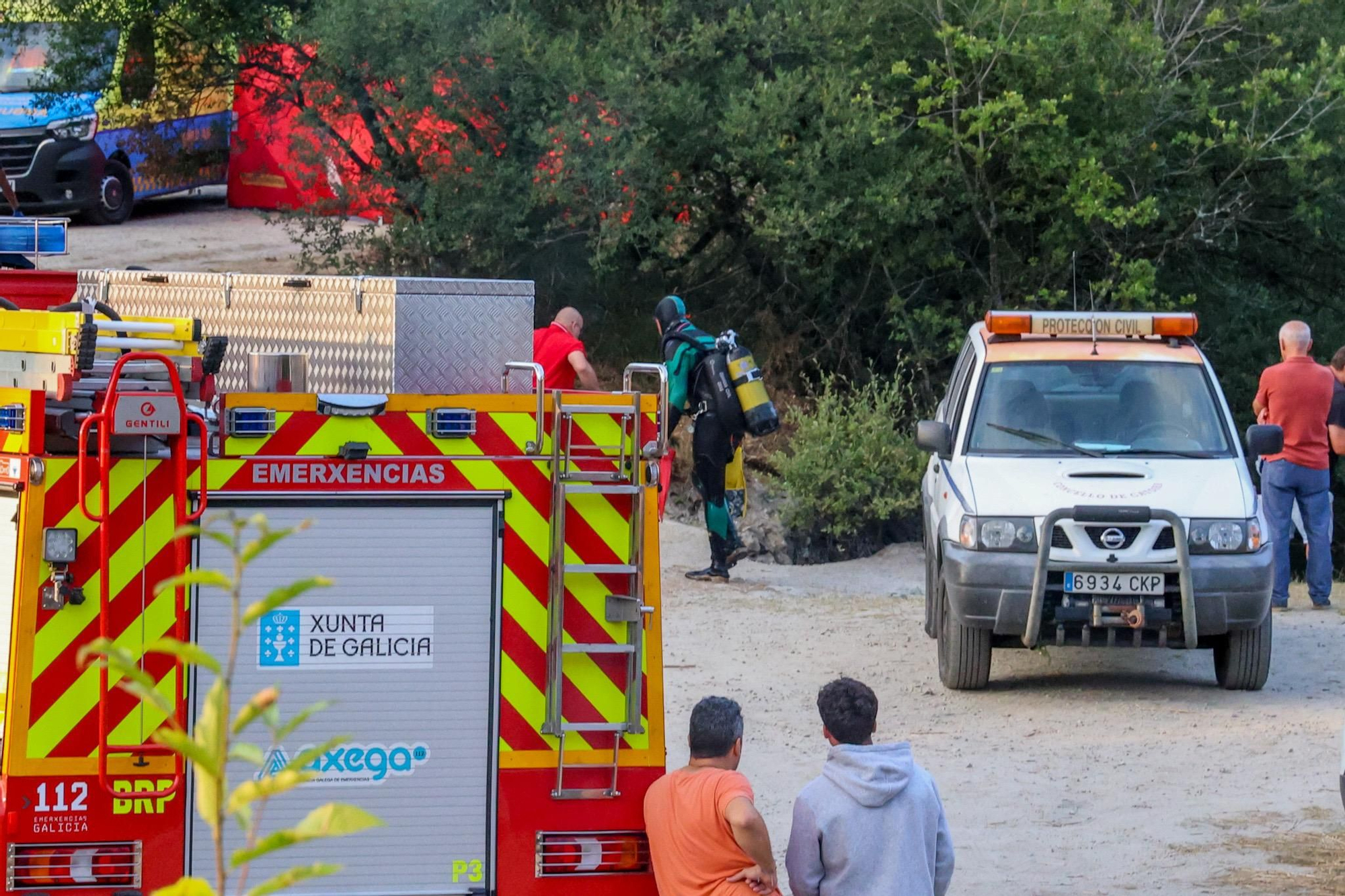 Buzos hallan el cuerpo sin vida de un niño en la laguna de Pedras Miúdas, en Catoira