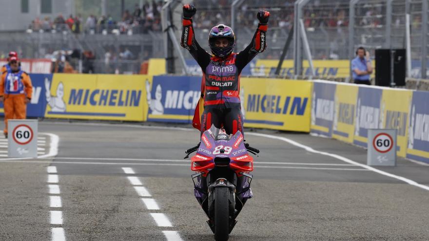 Jorge Martín suma su segunda victoria de la temporada en Le Mans en un vibrante final