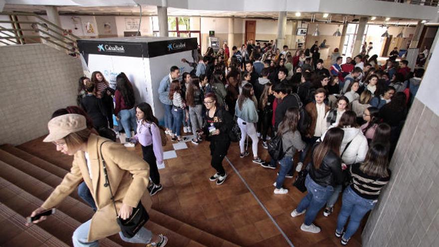 Alumnos de la ULL buscan soluciones para mejorar la docencia virtual.