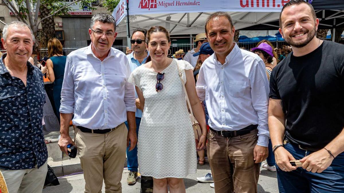 Joan Baldoví, Enric Morera, Marian Campello, Natxo Bellido y Rafa Mas, de Compromís