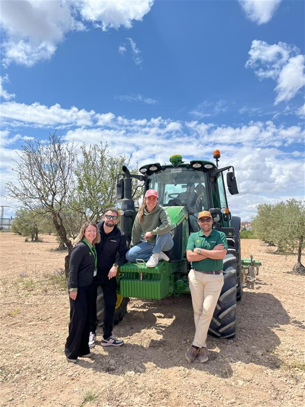 Agropauli y el equipo de Avanterra, unidos por una visión compartida: llevar la agricultura de precisión a cada rincón del territorio