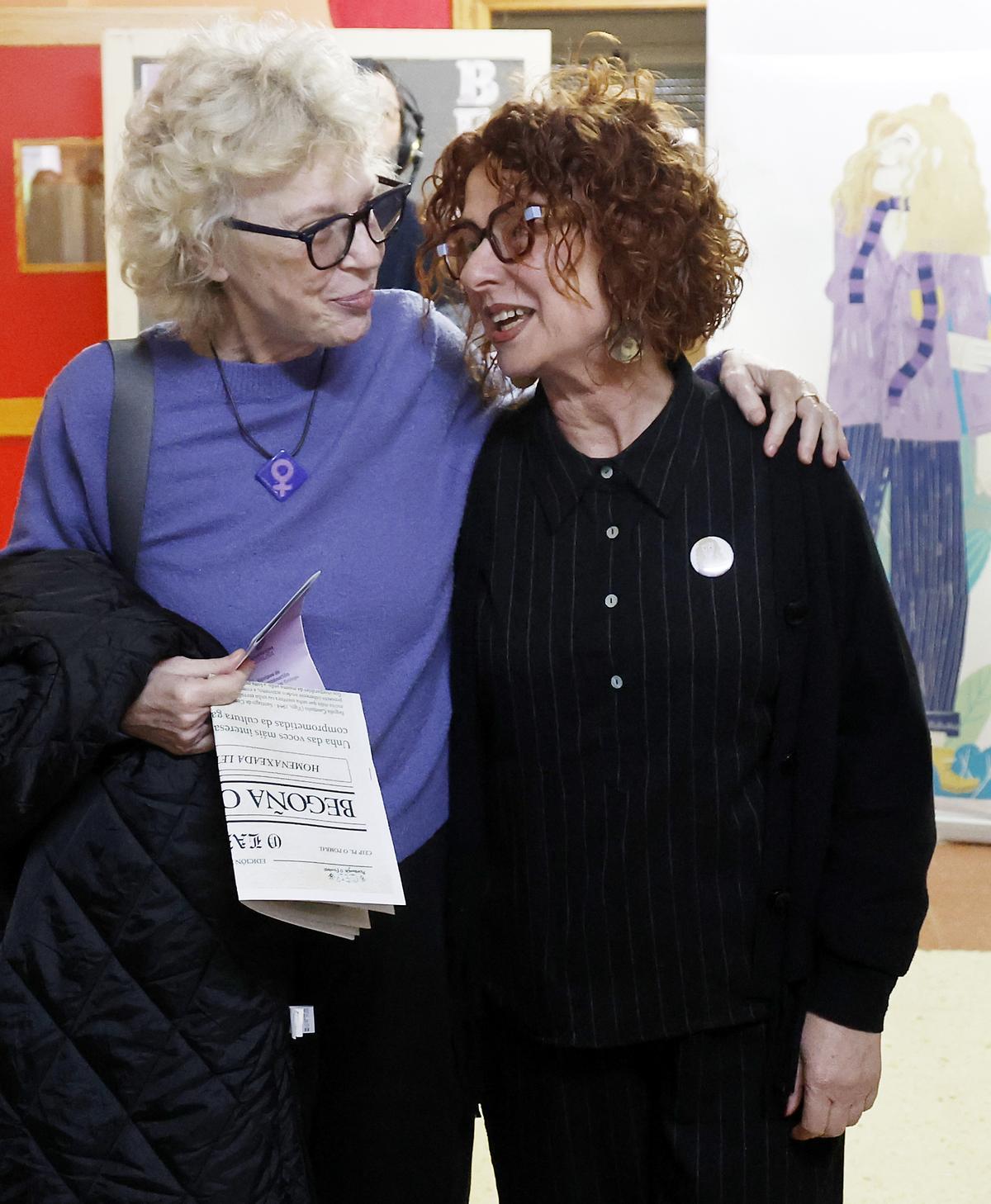 A homenaxe do cole O Pombal de Vigo a Begoña Caamaño na Primavera das Letras