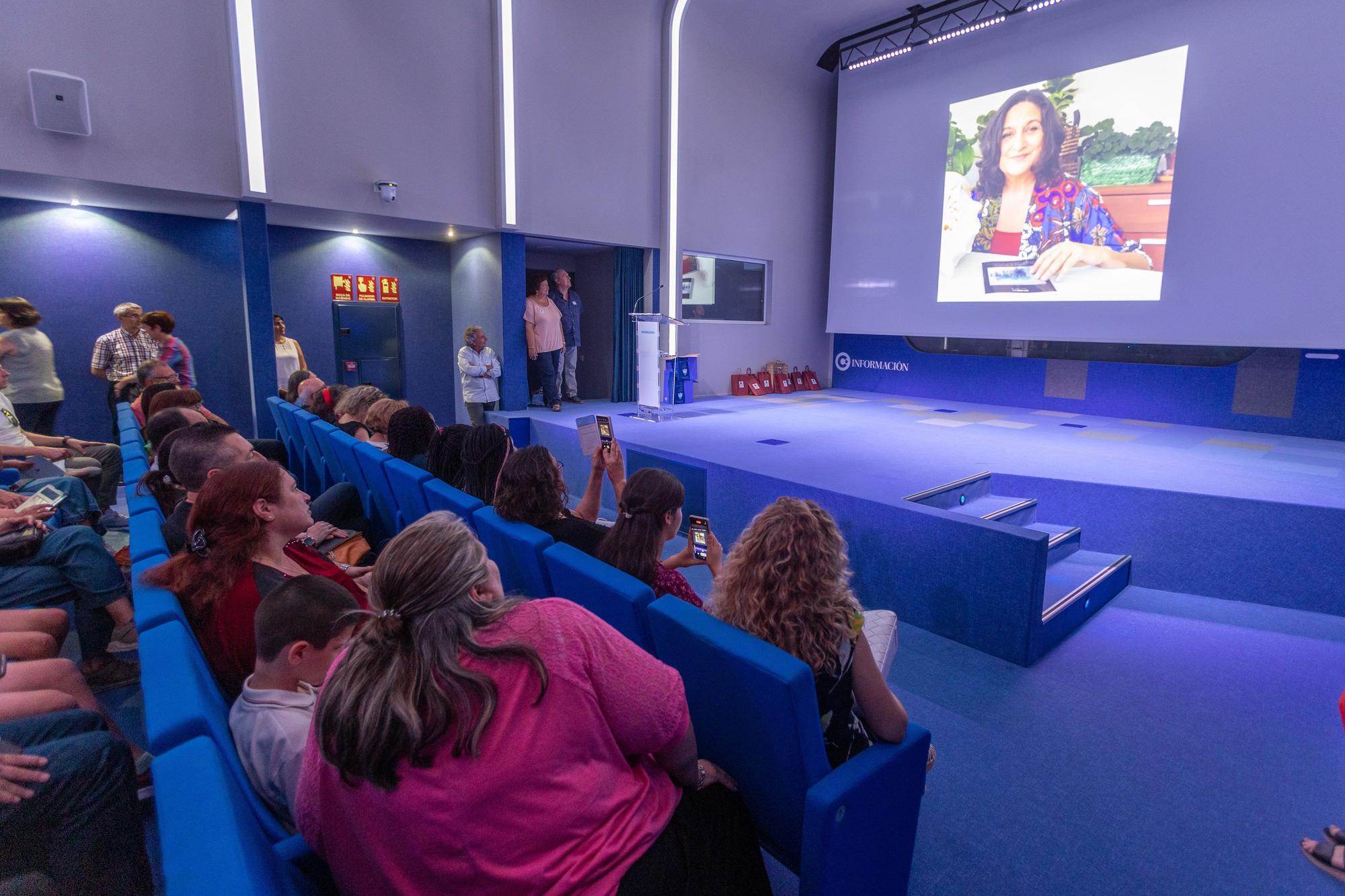 Concurso literario Grupo Leo en Club Información