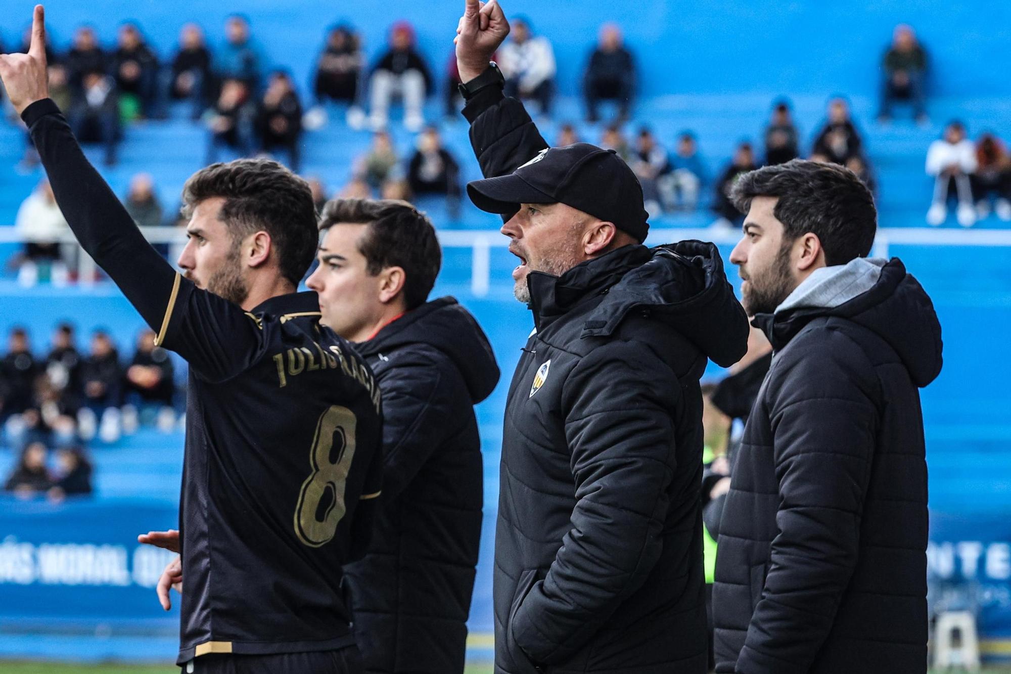 El Alcoyano noquea al lider