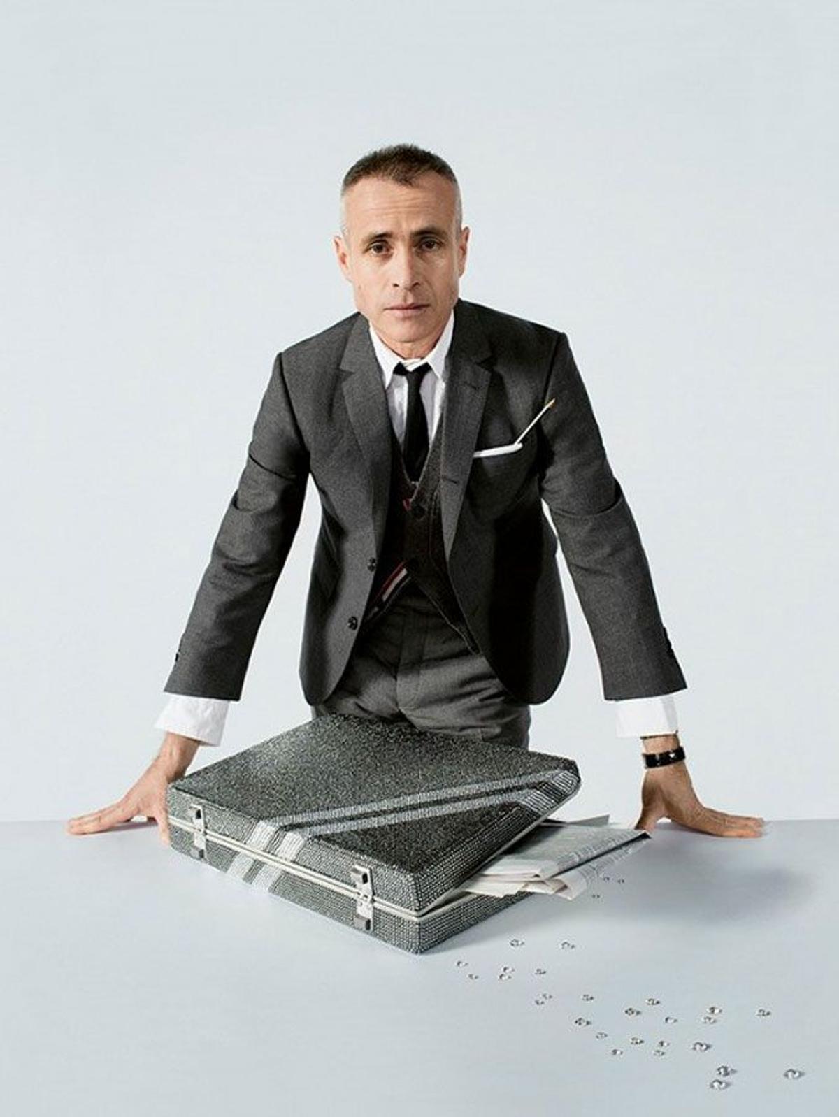 Thom Browne en la campaña Otoño/ Invierno de Swarovski