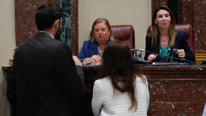 Los líos en el Grupo Mixto dejan a Antelo sin intervenir y a Vox sin su asignación