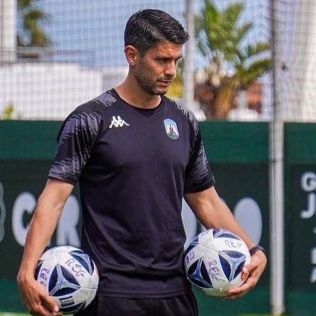 Carlos Tomás, durante una sesión de entrenamiento