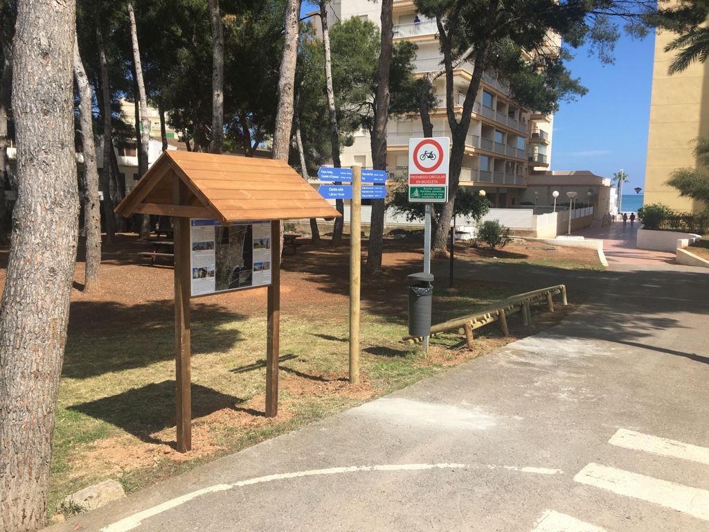 aparcabicis_se�aletica_entrada_via_verde_oropesa (3).jpeg