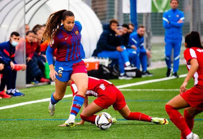 Nota: s.c. - Martina Fernández debutó con el primer equipo del Barça en liga ante el Levante ante las bajas en defensa. PJ: 1. Minutos: 16. Goles: 0