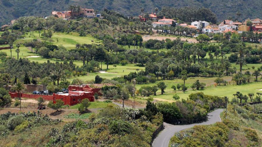 CC denuncia un trato de privilegio del Cabildo en el club de golf de Bandama