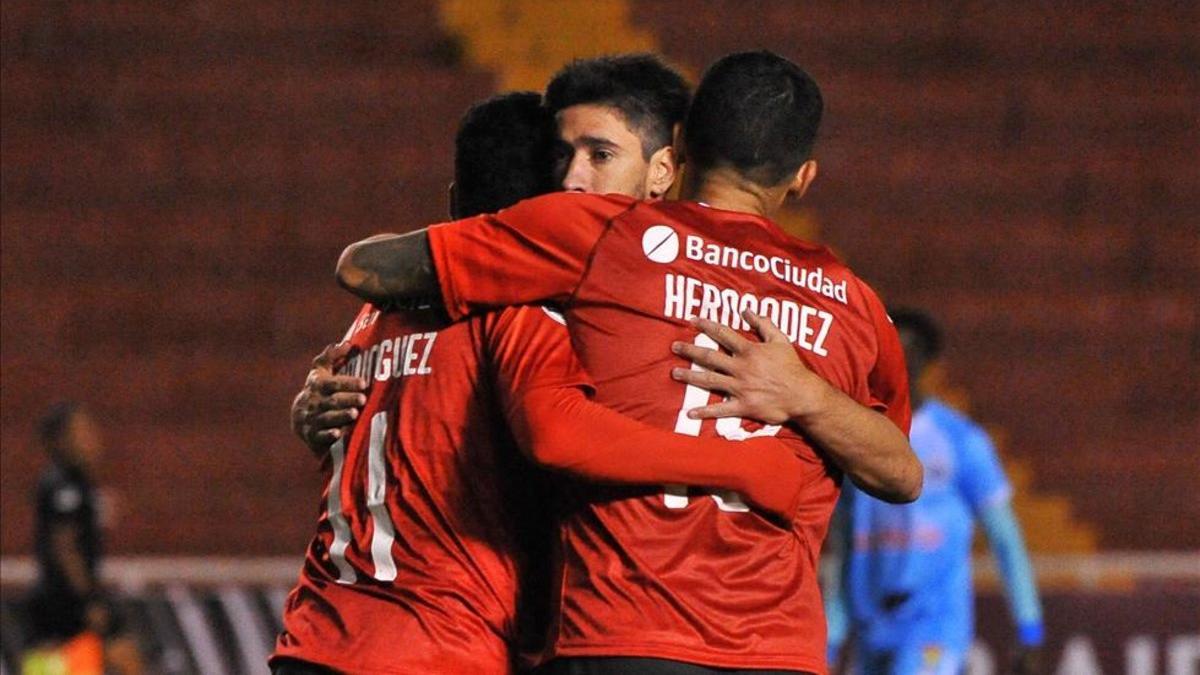 Independiente de Avellaneda venció a Binacional y avanzó en la Copa Sudamericana
