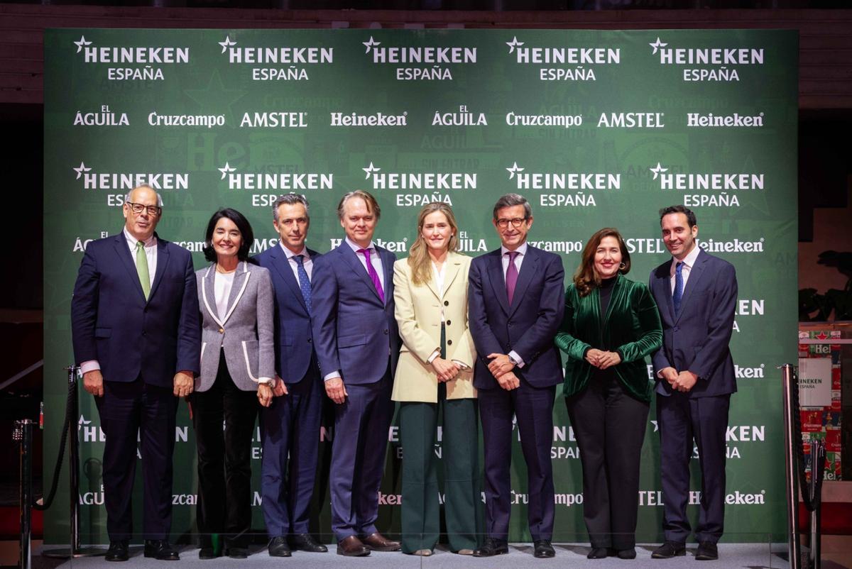 Acto en Heineken presidido por la ministra Sara Aagesen y el consejero andaluz Jorge Paradela