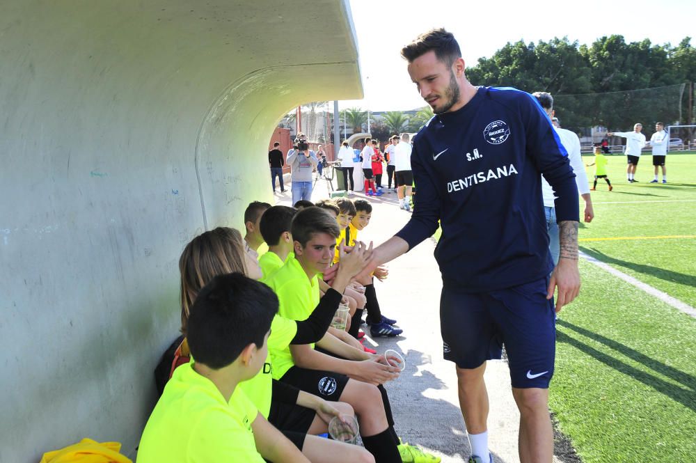 Saúl inicia en Elche el clínic Winter de la Academia Ñíguez Sport