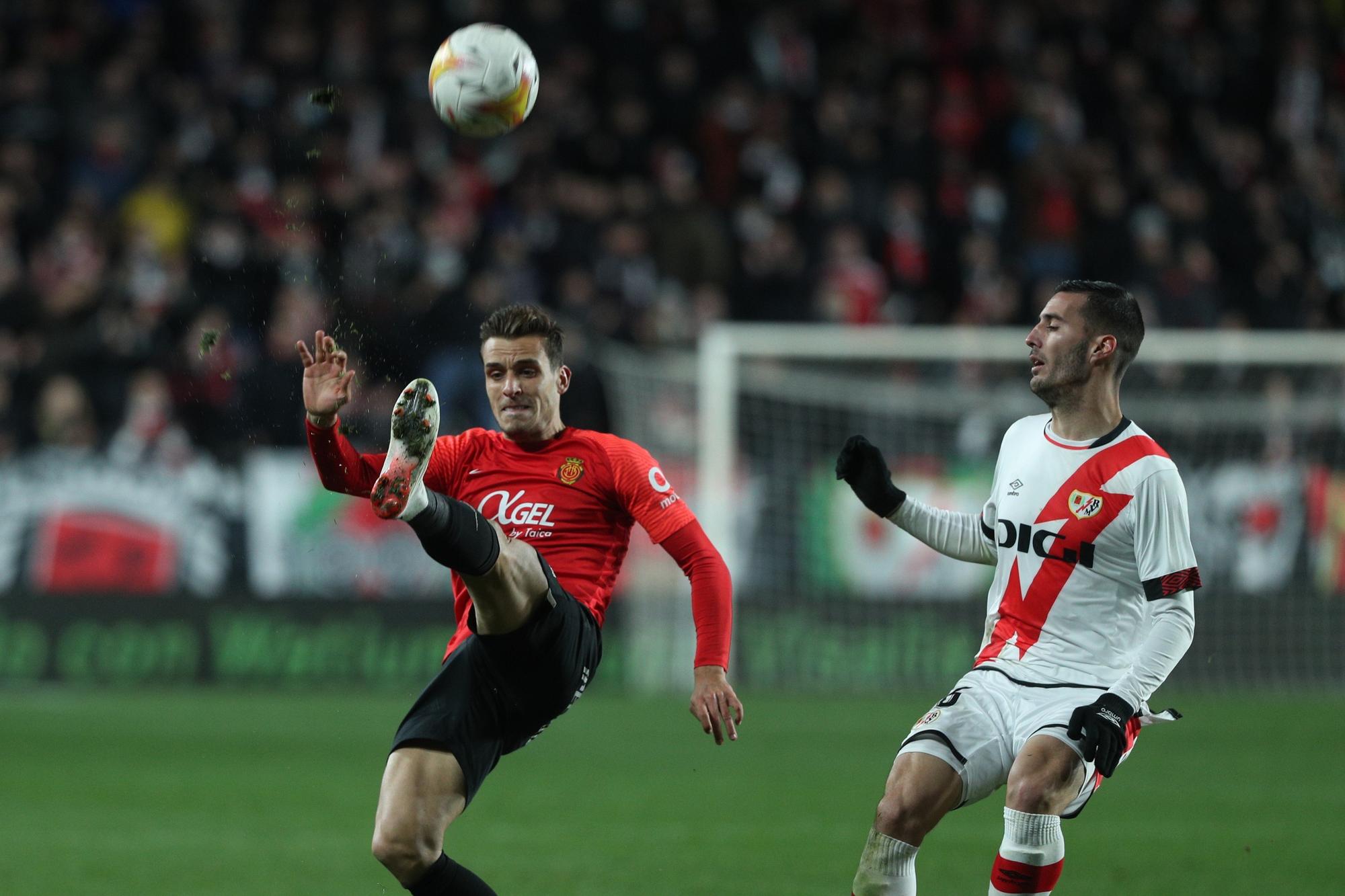 Esperpéntico Mallorca en Vallecas (3-1)