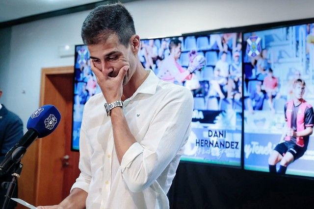 Rueda de prensa del portero del CD Tenerife Dani Hernández