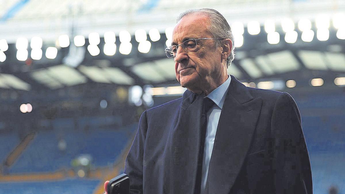 El Reial Madrid nega la marxa de Florentino Pérez