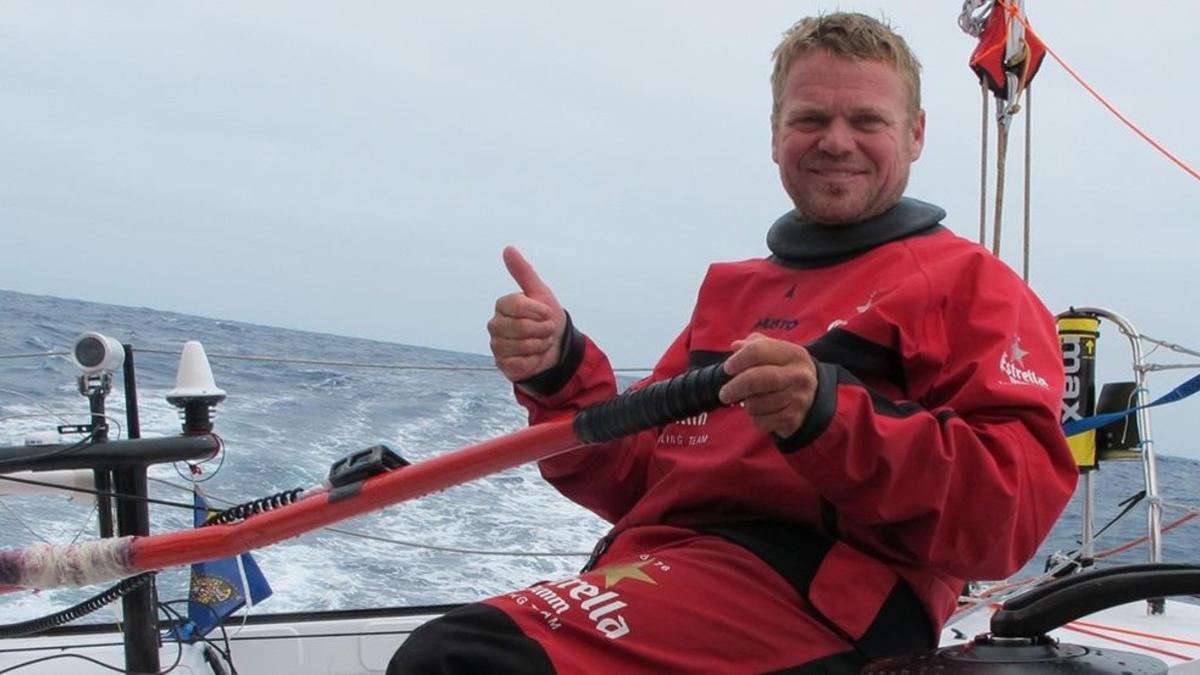 El navegante catalán Alex Pella debutará en la Volvo Ocean Race