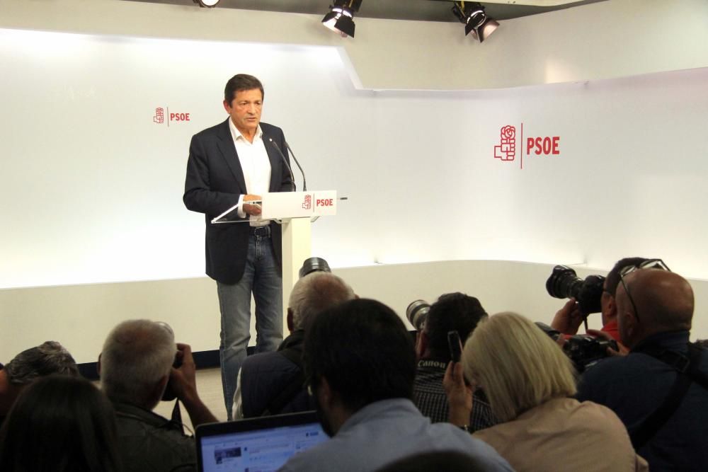 Primera reunión de la gestora del PSOE