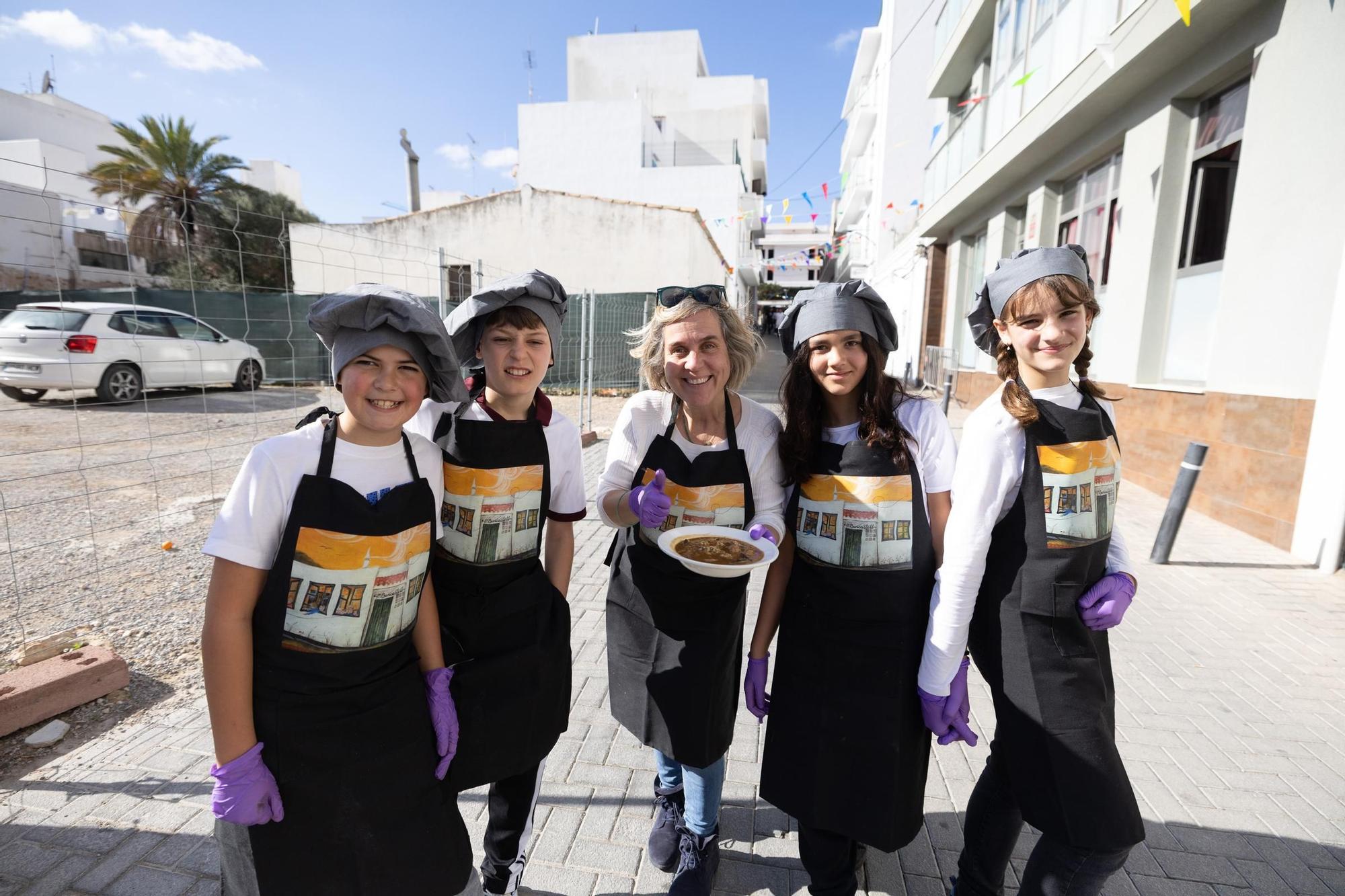Mira aquí todas las fotos del concurso infantil de arroz de matanzas en Sant Antoni