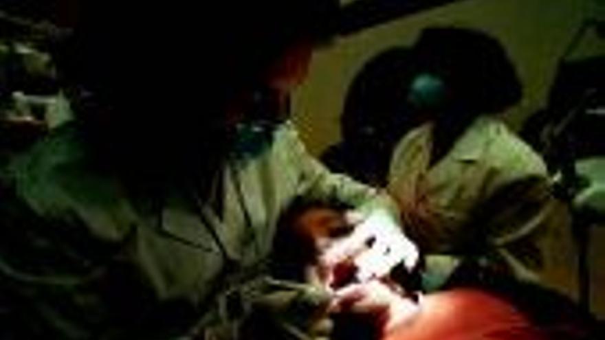 Sanidad pagará el dentista de 21.000 niños de 6 y 7 años