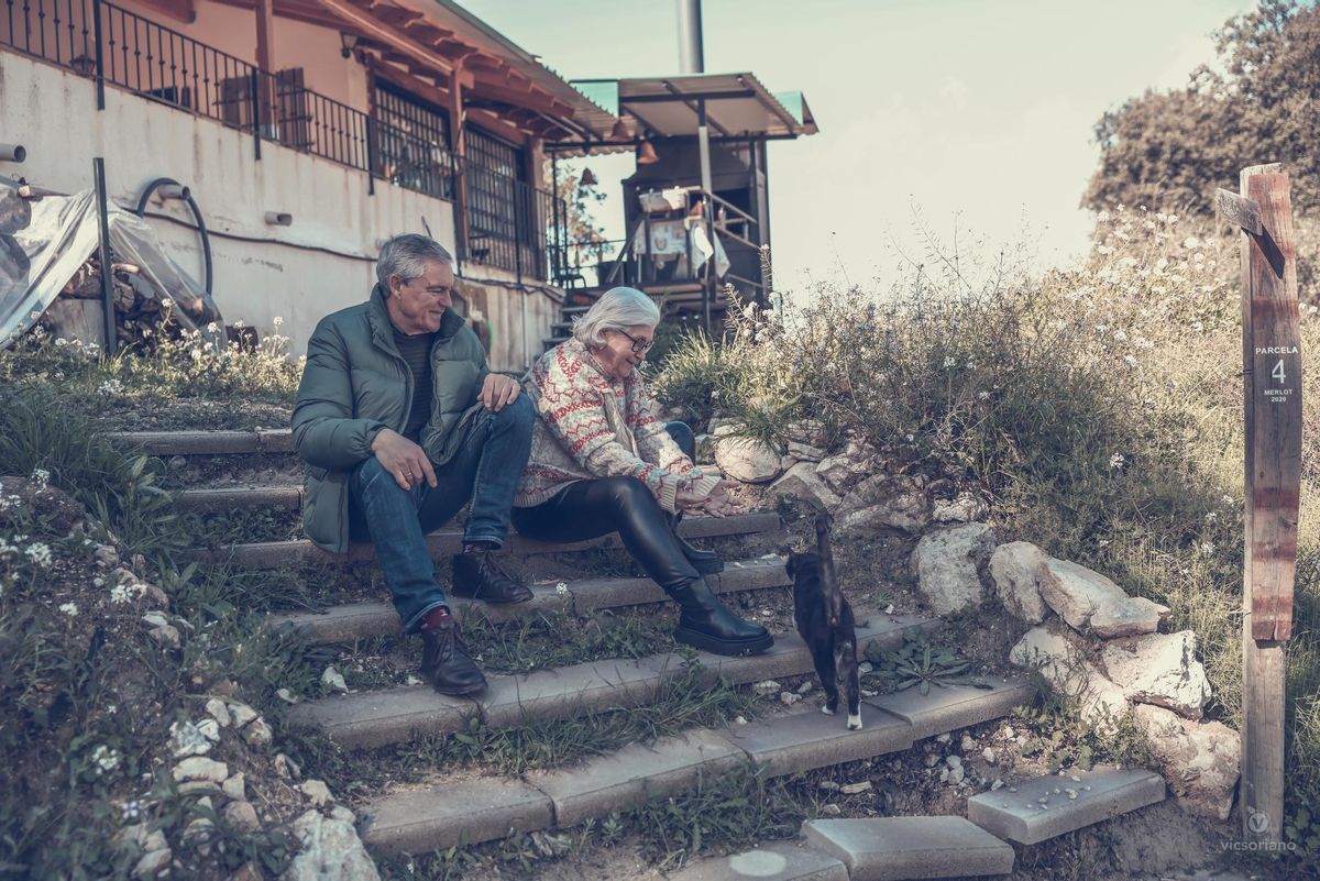 Juani y Salvador - Bodega Diecinueve Añadas