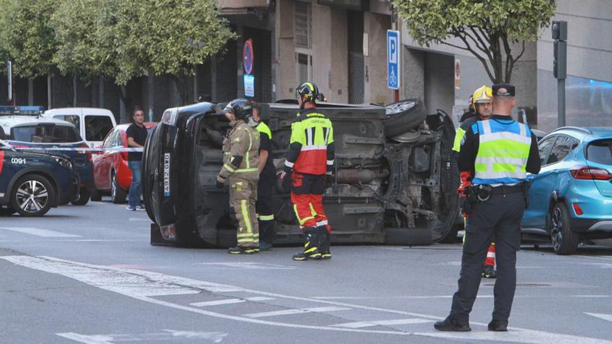 Cuatro heridos en Ourense: dos motoristas graves y dos conductores leves