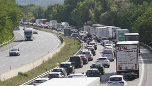 Laccident dun camió a lAP-7 a Maçanet provoca cues quilomètriques