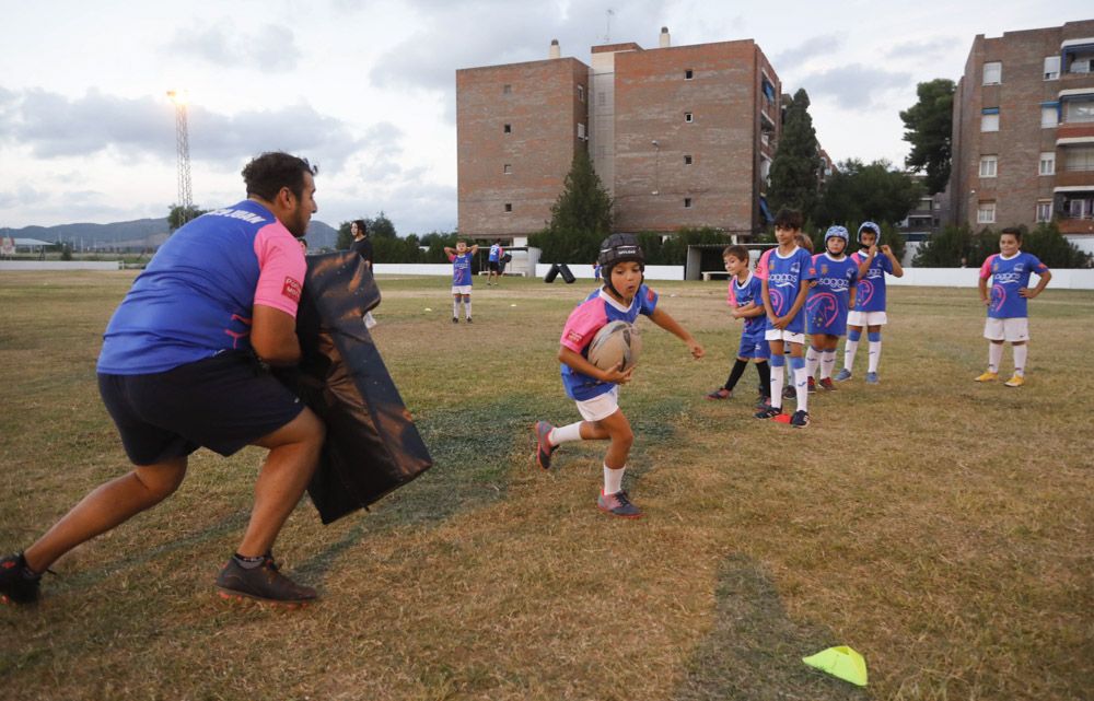 Estreles de Morvedre, un equipo modesto en Baladre, que transmite los valores del rugby, más allá del terreno de juego.