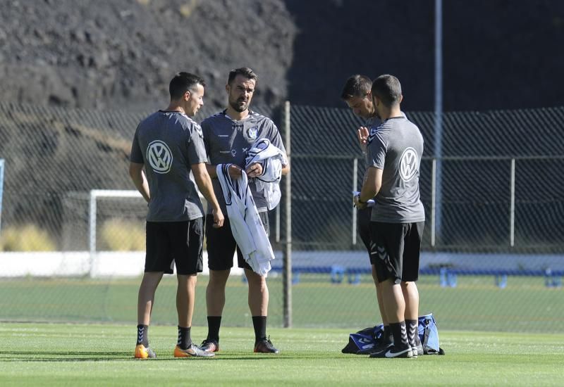 El CD Tenerife se mide con el Zaragoza