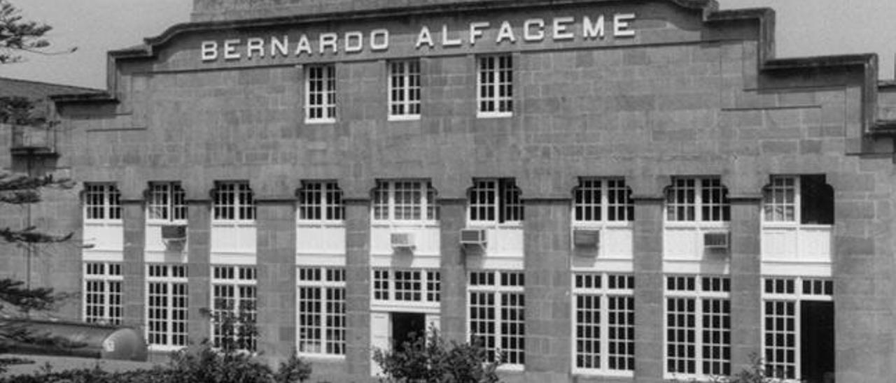 Instalaciones de la fábrica de conservas en 1994 // DE ARCOS