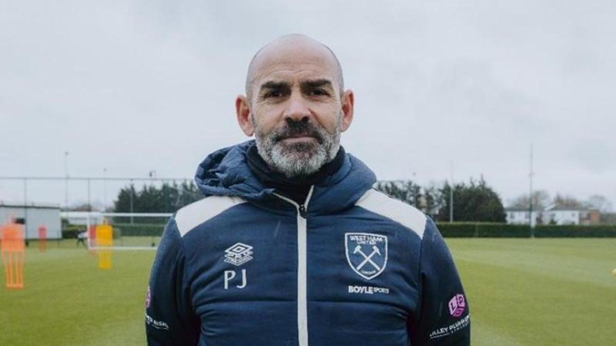 Paco Jémez, en su primer día de trabajo en el West Ham.