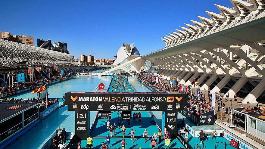 Meta del Maratón de Valencia Trinidad Alfonso EDP de 2019.