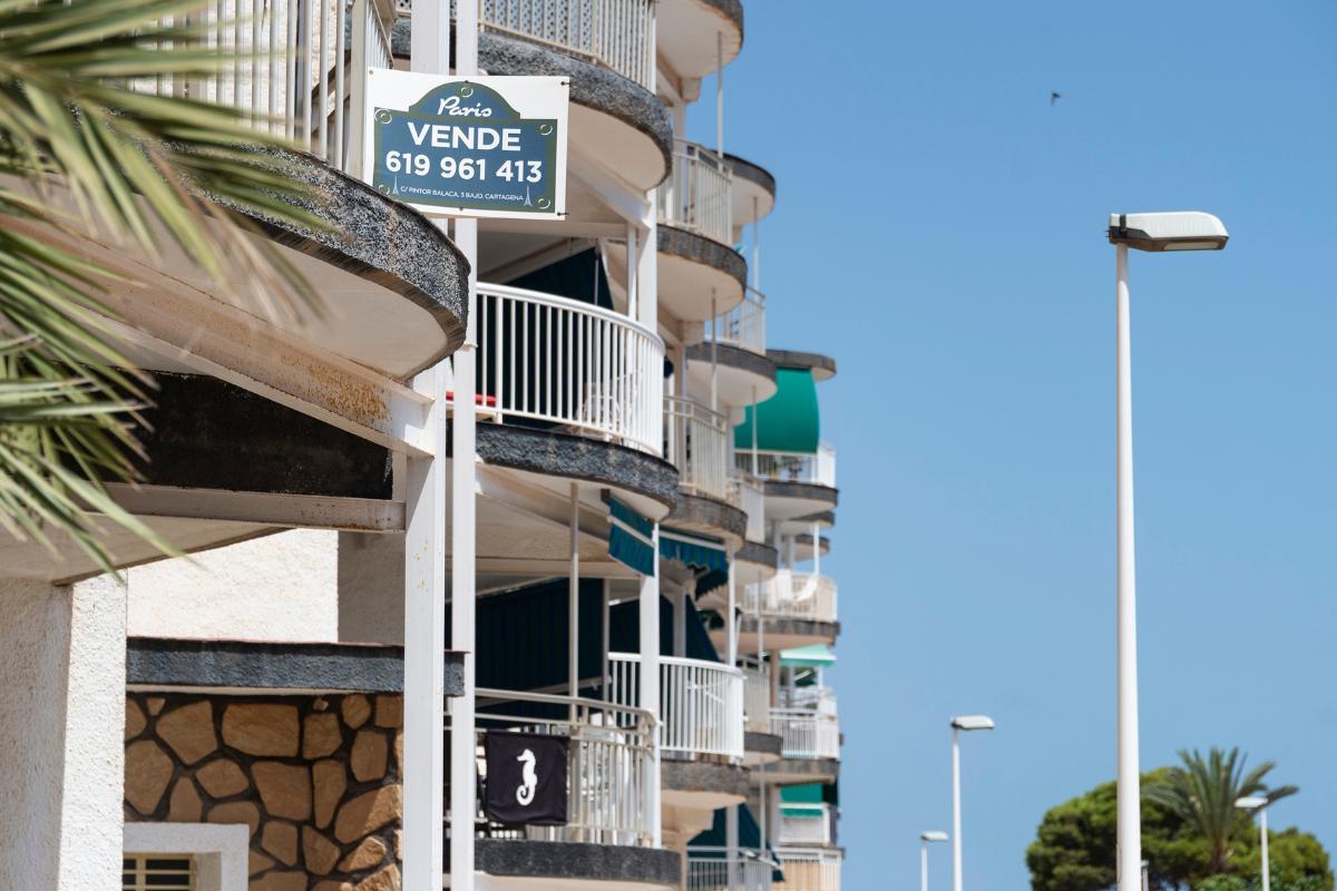 Pisos turísticos a las orillas del Mar Menor.