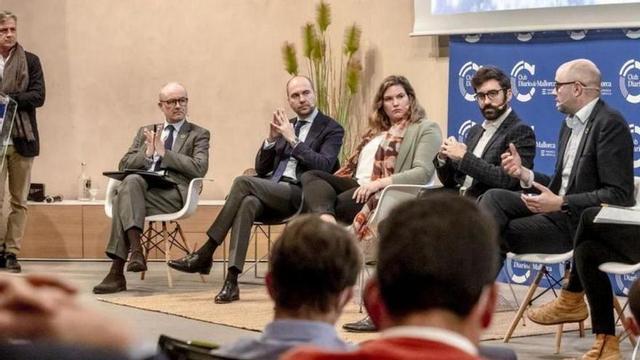 El foro cuenta con la colaboración de Feníe Energía, Sampol Energía y el grupo multinacional Red Eléctrica.