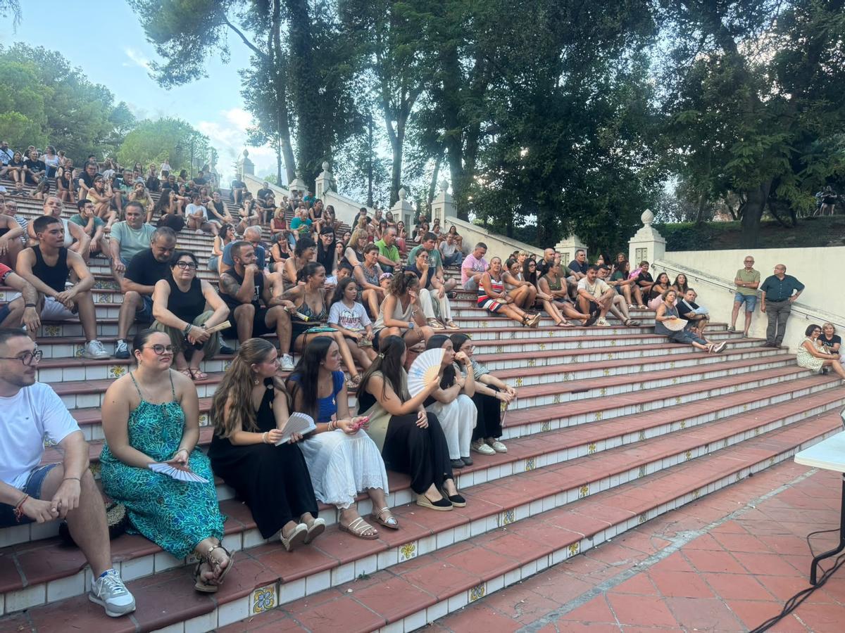 Las peñas de Vila-real sortean los 'cadafals' a dos semanas de las fiestas.