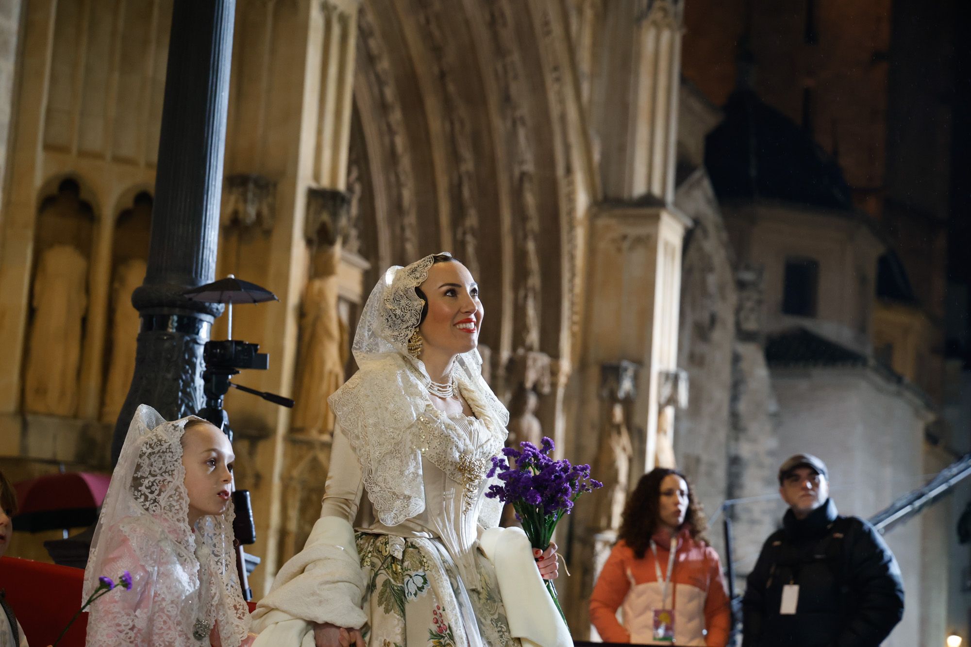 Todas las fotos de la Ofrenda del 17 de marzo por la calle de la Paz de 21:00 a 22:00 horas