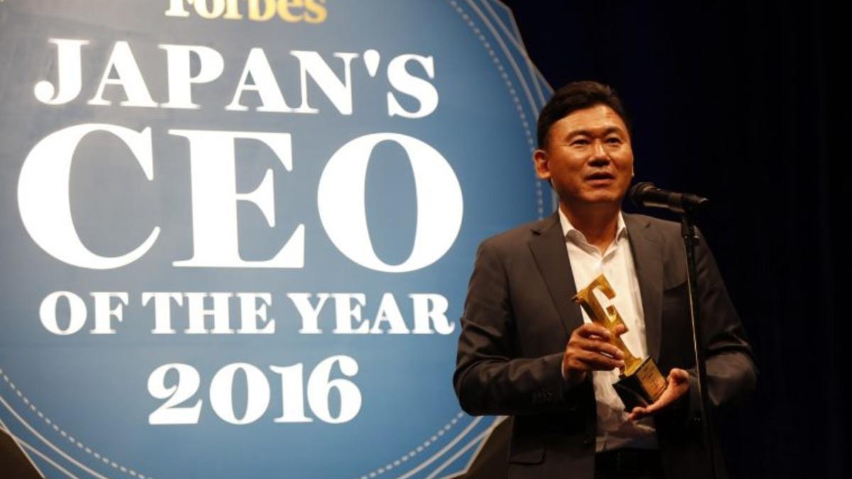 Hiroshi Mikitani, fundador de Rakuten, en la gala Forbes en Japón en el 2016