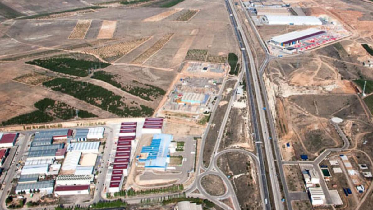 Suelo industrial en el polígono de La Almunia de Doña Godina, uno de los municipios no excluidos del plan de ayudas. | AYUNTAMIENTO DE LA ALMUNIA