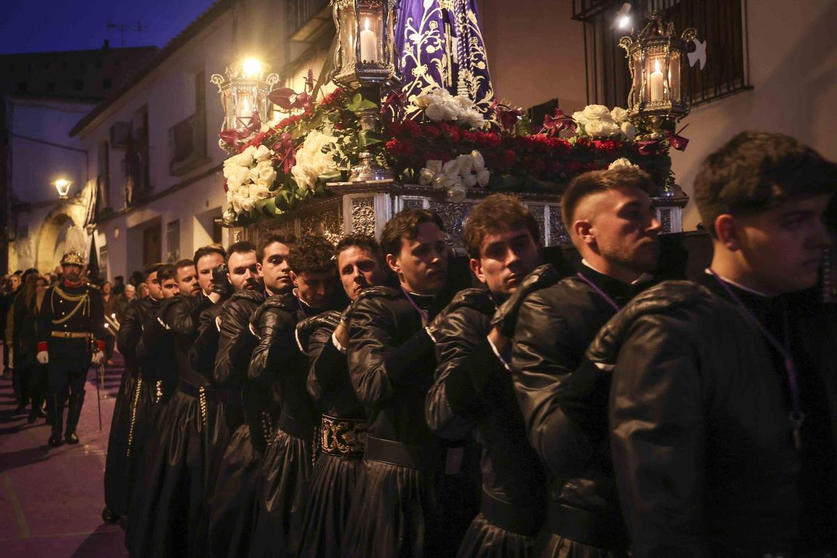 Las imágenes que dejó la Procesión de Viernes Santo en Sagunt